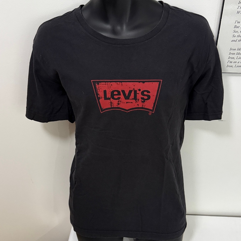 Levi's Charcoal Graphic Tee